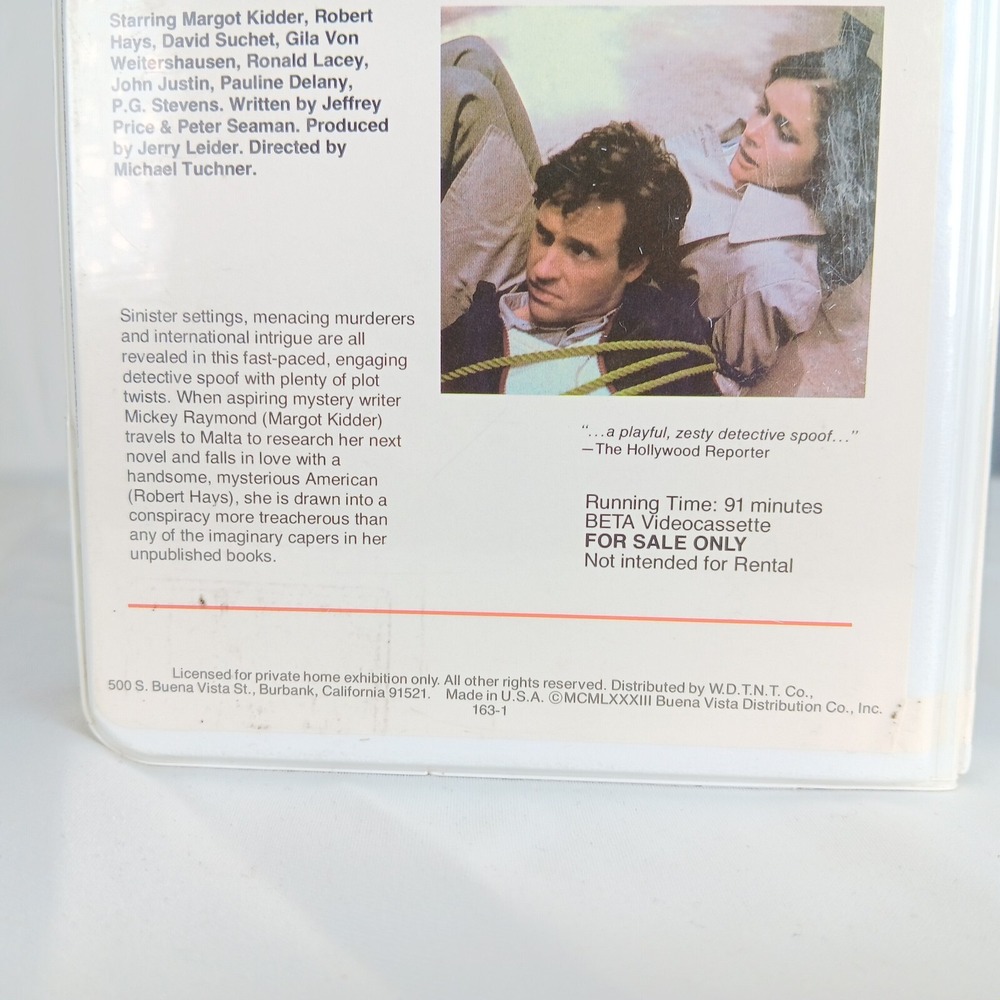 Trenchcoat 1983 Betamax Beta Tape‎ Margot Kidder Robert Hays Walt Disney Mystery - Picture 3 of 6